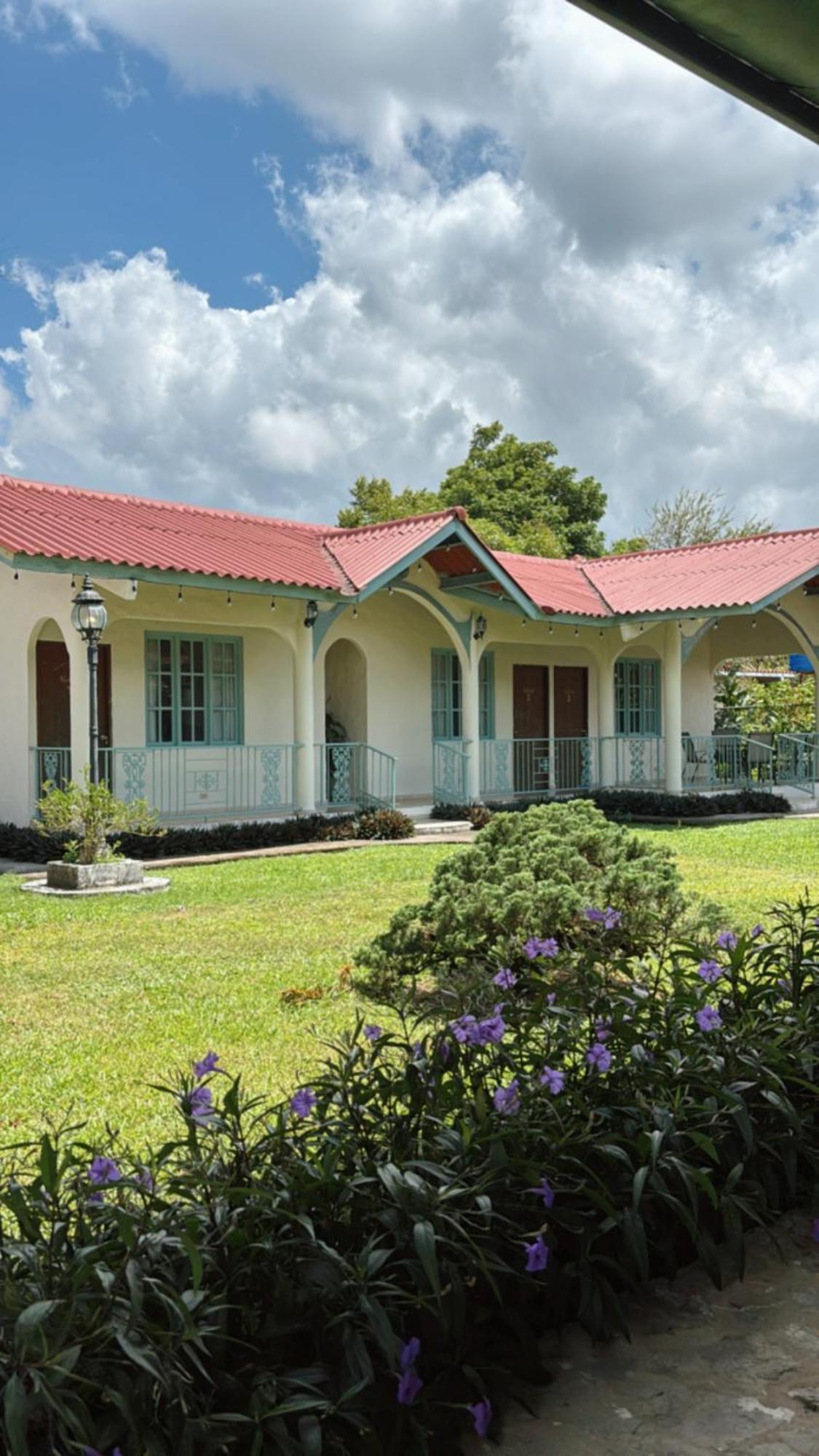 La Maison D' Ivonne Antón 外观 照片