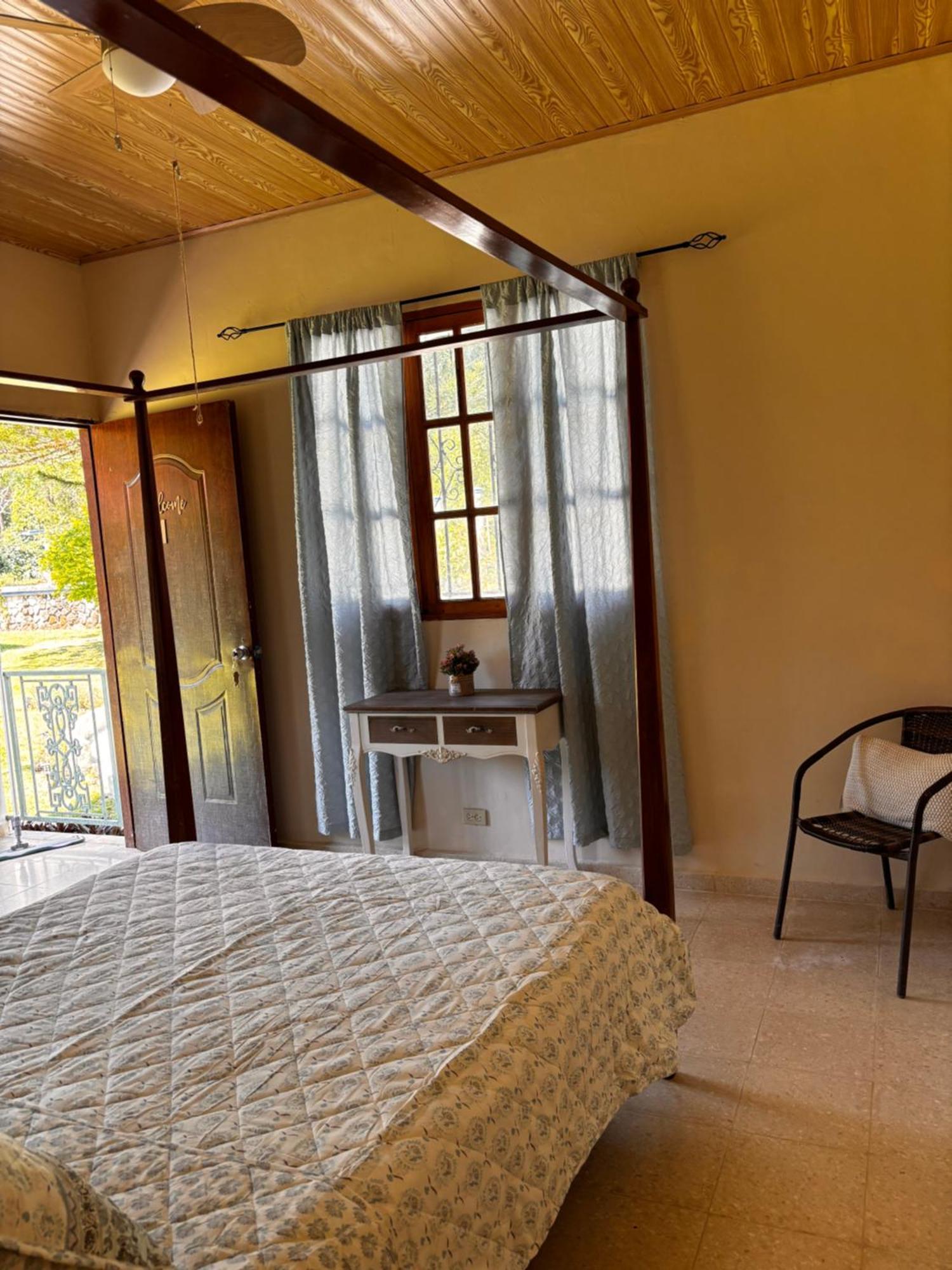 La Maison D' Ivonne Antón 外观 照片